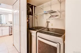 2490 S Worchester Ct, Aurora, CO 80014 - Photo 16