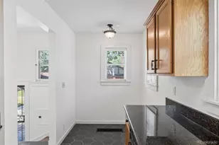 2277 Ivanhoe St, Denver, CO 80207 - Photo 12