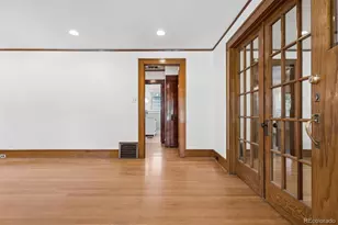 2277 Ivanhoe St, Denver, CO 80207 - Photo 8
