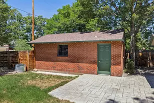 2277 Ivanhoe St, Denver, CO 80207 - Photo 34
