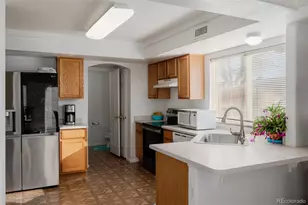 21030 E 39th Ave, Denver, CO 80249 - Photo 6