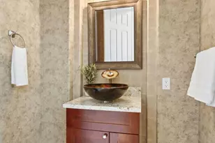 10250 Longview Dr, Lone Tree, CO 80124 - Photo 24