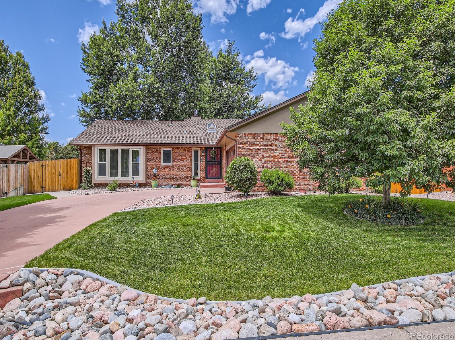 5275 Tabor St, Arvada, CO 80002-1909