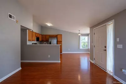 1604 Granby Way #201, Aurora, CO 80011 - Photo 10