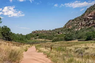 10690 S Deer Creek Rd, Littleton, CO 80127 - Photo 10