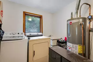 10690 S Deer Creek Rd, Littleton, CO 80127 - Photo 24