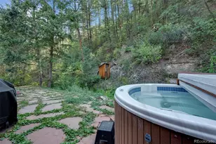 10690 S Deer Creek Rd, Littleton, CO 80127 - Photo 6