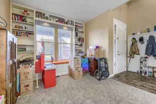 42358 Forest Oaks Dr, Elizabeth, CO 80107 - Photo 4