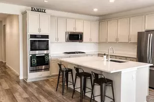 7768 S Old Hammer Way, Aurora, CO 80016 - Photo 2