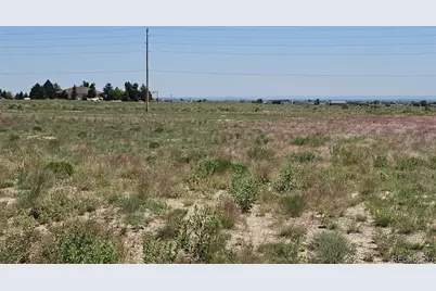 480 E Gentry Drive, Pueblo, CO 81007 - Photo 2