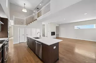 3215 S Dahlia St, Denver, CO 80222 - Photo 12