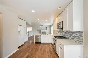 20785 E Bellewood Pl, Aurora, CO 80015 - Photo 8