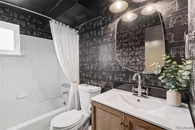 1890 S Monaco Parkway, Denver, CO 80224 - Photo 14