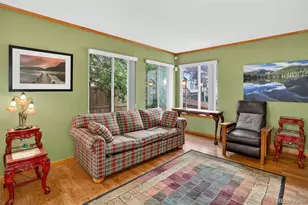 1131 S Chester Ct, Denver, CO 80247 - Photo 12