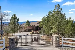 2256 W Wolfensberger Rd, Castle Rock, CO 80109 - Photo 4