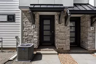 2024 S Holly St, Denver, CO 80222 - Photo 2