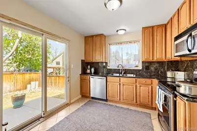 9317 Rosewood Court, Highlands Ranch, CO 80126 - Photo 8