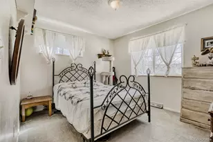 9018 W 77th Pl, Arvada, CO 80005 - Photo 14