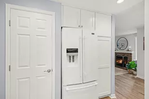 3030 S Macon Cir, Aurora, CO 80014 - Photo 8