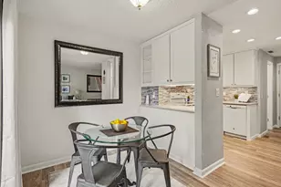 3030 S Macon Cir, Aurora, CO 80014 - Photo 2