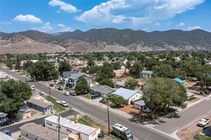 947 J St, Salida, CO 81201 - Photo 38