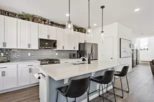 1604 Castle Creek Cir, Castle Rock, CO 80104 - Photo 14