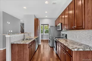 23661 E Alabama Dr, Aurora, CO 80018 - Photo 16