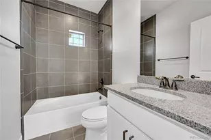 10539 E 25th Dr, Aurora, CO 80010 - Photo 22