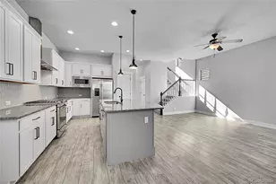 10539 E 25th Dr, Aurora, CO 80010 - Photo 4