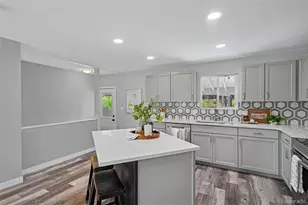 6770 S Clermont St, Centennial, CO 80122 - Photo 8