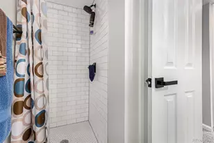 21550 E Alamo Pl, Centennial, CO 80015 - Photo 14