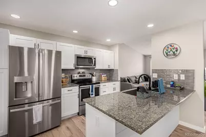 21550 E Alamo Place, Centennial, CO 80015 - Photo 2