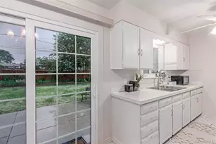 1285 Elder St, Denver, CO 80221 - Photo 10