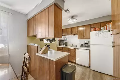 9842 W 22nd Place, Lakewood, CO 80215 - Photo 8