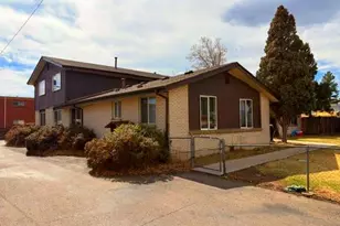 9842 W 22nd Pl, Lakewood, CO 80215 - Photo 2