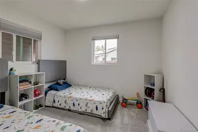 705 Newark Street, Aurora, CO 80010 - Photo 10