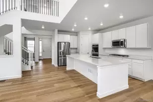 24674 E Kettle Ct, Aurora, CO 80016 - Photo 4