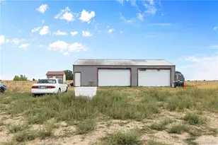 47904 Dartmouth Ave, Bennett, CO 80102 - Photo 32