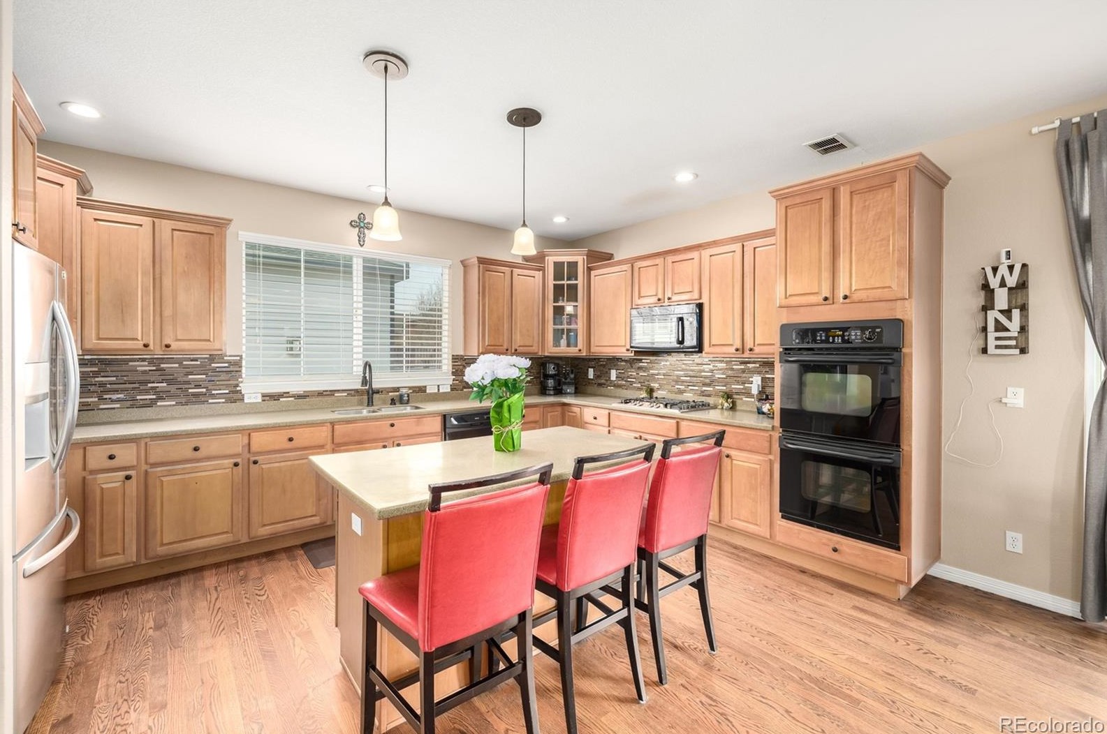 26095 Euclid Dr, Denver CO  80016-2457 exterior