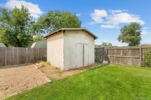 908 Trapper Dr, Fort Lupton, CO 80621 - Photo 30