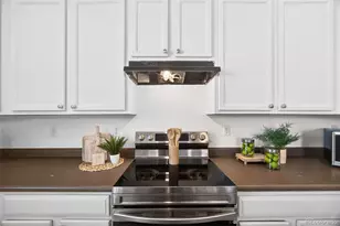 10491 Tucson St, Commerce City, CO 80022 - Photo 20