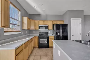 9484 E 108th Ave, Commerce City, CO 80640 - Photo 10