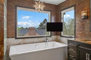 5566 S Lewiston St, Centennial, CO 80015 - Photo 26