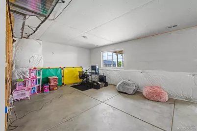 3845 Eaton Park Street, Aurora, CO 80019 - Photo 34