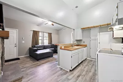 5321 W 76th Avenue #322, Arvada, CO 80003 - Photo 8