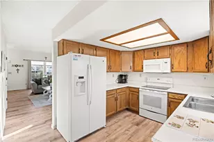 4645 E 106th Dr, Thornton, CO 80233 - Photo 8