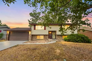 984 S Victor Way, Aurora, CO 80012 - Photo 2