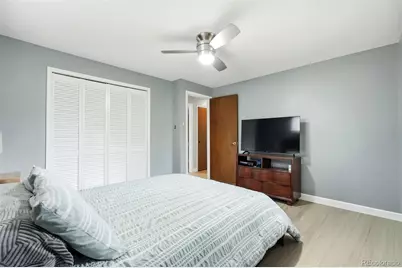 984 S Victor Way, Aurora, CO 80012 - Photo 18