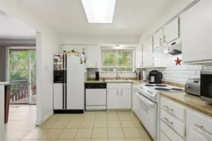 984 S Victor Way, Aurora, CO 80012 - Photo 8