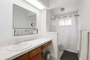 984 S Victor Way, Aurora, CO 80012 - Photo 16